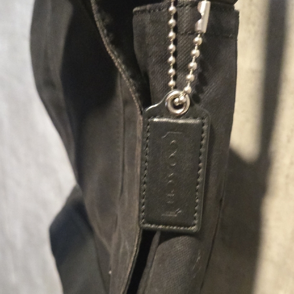 Black Crossbody Bag - Picture 4 of 9
